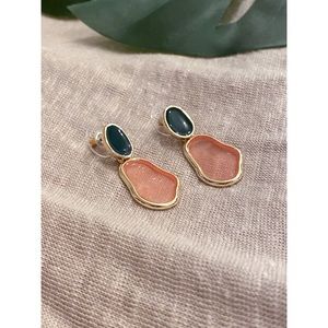 Ivy + Grapefruit Minimalist Drop Earrings